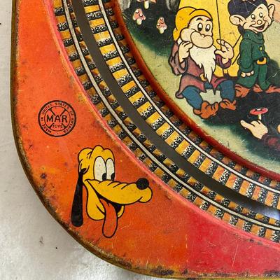 D1195 Vintage 1950 Marx Tin Train Track Walt Disney