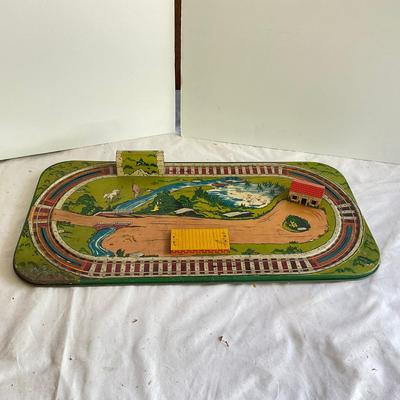 D1196 Vintage Ranger Steel Products Corp. Tin Lithograph Train Track