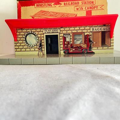 D1197 Antique Marx Whisling Railroad Station Lithograph Train House