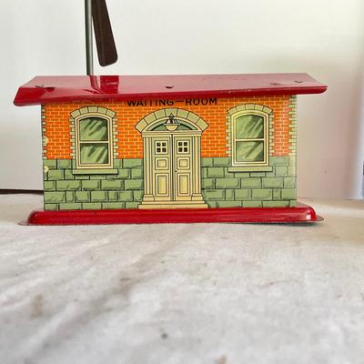 D1197 Antique Marx Whisling Railroad Station Lithograph Train House