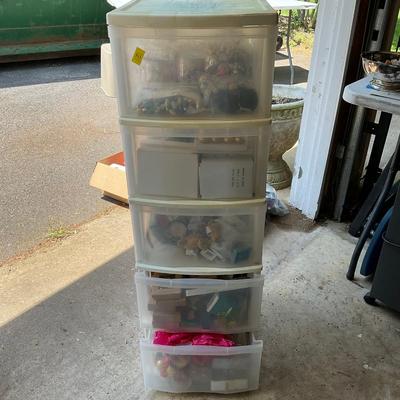 G1203 Five Drawer Craft Christmas Items