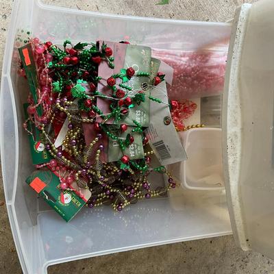 G1204 Five Drawer Craft Christmas Items