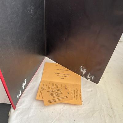 G1207 Two 1971 & 1972 Statesman Delaware College Year Books