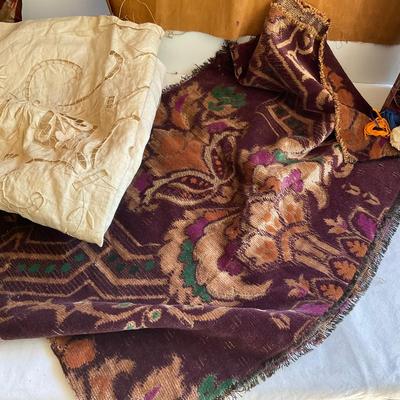 G1210 Lot Of Antique Victorian Unfinished Needlework With Wooden Basket