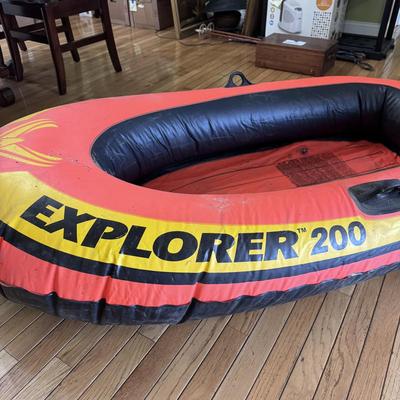 Intex Explorer 200 Two-Person Inflatable Raft (LR-DZ)