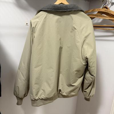 Lands’ Ends Coats and Jackets and More Size M (PB-BM)