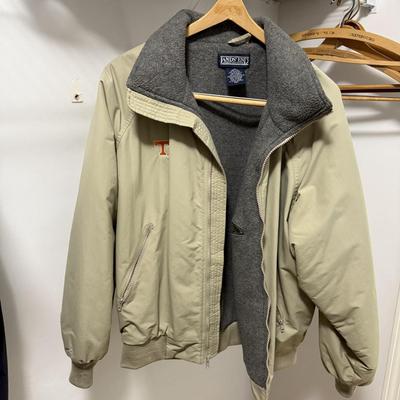 Lands’ Ends Coats and Jackets and More Size M (PB-BM)
