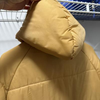 Lands’ Ends Coats and Jackets and More Size M (PB-BM)