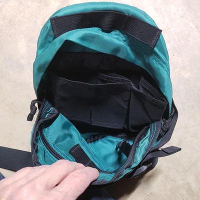 Camping and Hiking-Trek, Naturehike, Quest and More (DR-BM)