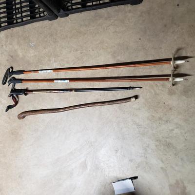 Camping and Hiking-Trek, Naturehike, Quest and More (DR-BM)