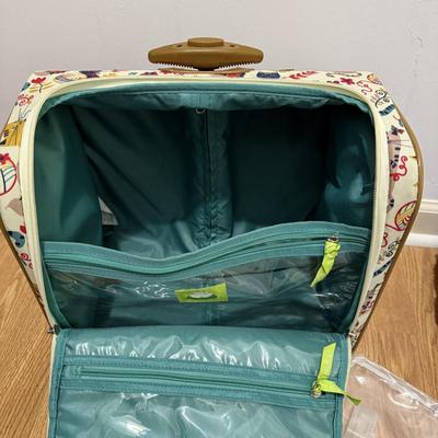 Travel Essentials (PB-BM)