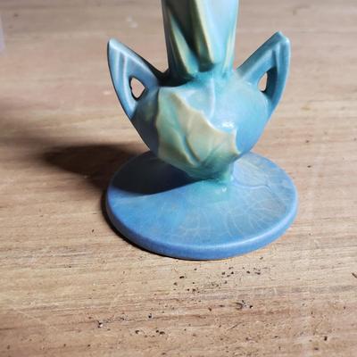 Roseville Thornapple Bud Vase (DR-KD)