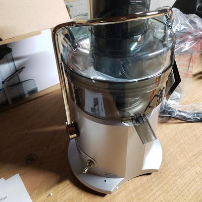 NIB Breville Juice Fountain Plus (DR-KD)
