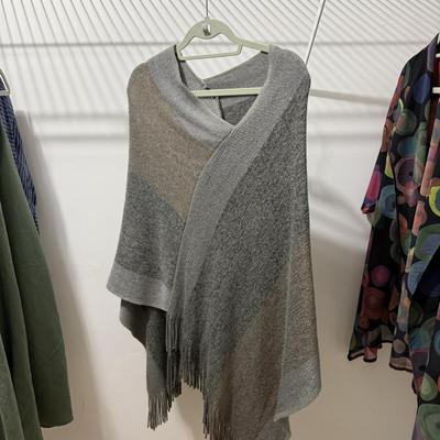 Large Women’s Tops and Blouses Lot Size L-XXL (PB-BM)