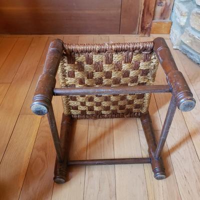 Small Wooden/Cane Rocker W/Horse Hair Stool (DR-KD)