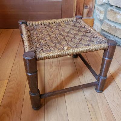 Small Wooden/Cane Rocker W/Horse Hair Stool (DR-KD)