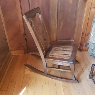 Small Wooden/Cane Rocker W/Horse Hair Stool (DR-KD)