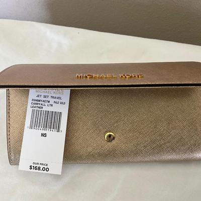 New Michael Kors Wallet, Pale Gold w/shine