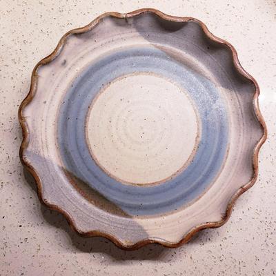 Signed Pie Pottery and Four Bennington Vermont Mugs (DR-KD)