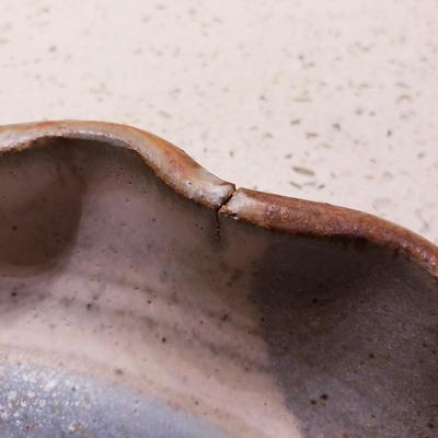Signed Pie Pottery and Four Bennington Vermont Mugs (DR-KD)