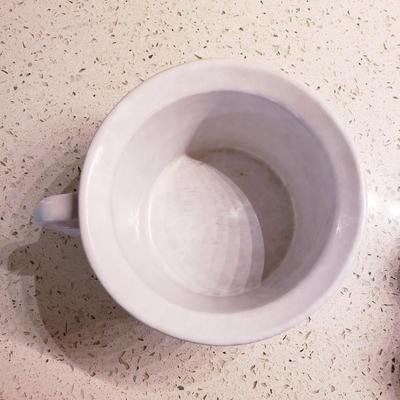 Signed Pie Pottery and Four Bennington Vermont Mugs (DR-KD)