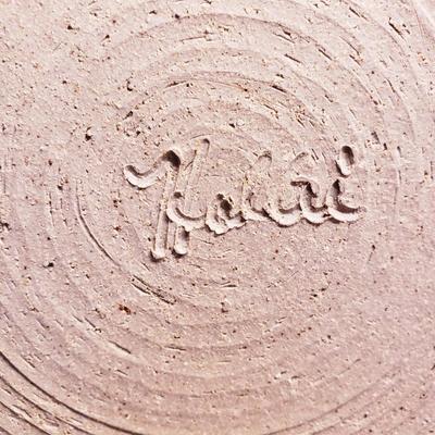 Signed Pie Pottery and Four Bennington Vermont Mugs (DR-KD)