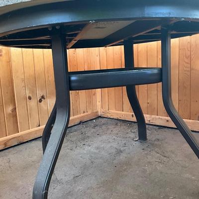 Homecrest Table, Resin top 42”, Next to New