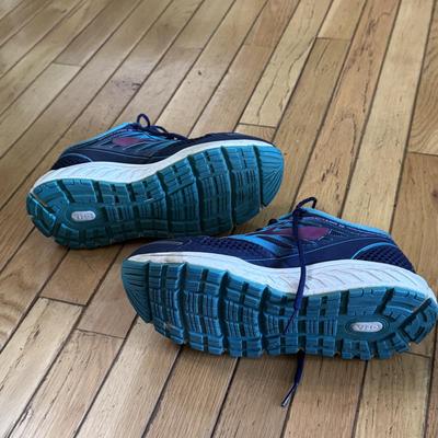 Clarks, Asolo, Explore24, and More Women’s Shoes - Sizes 9-9 1/2 (PB-DZ)