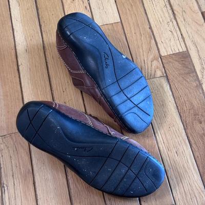 Clarks, Asolo, Explore24, and More Women’s Shoes - Sizes 9-9 1/2 (PB-DZ)