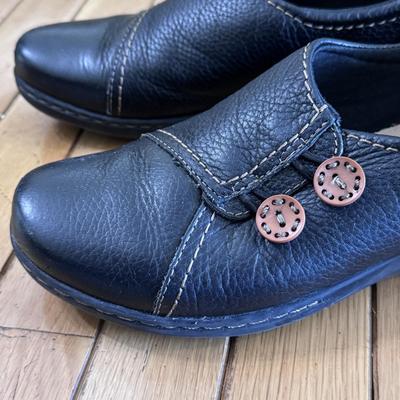 Clarks, Asolo, Explore24, and More Women’s Shoes - Sizes 9-9 1/2 (PB-DZ)