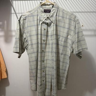 Men’s Short and Long Sleeve Button-Ups Size M (PB-BM)