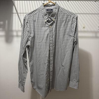 Men’s Short and Long Sleeve Button-Ups Size M (PB-BM)
