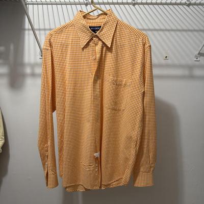 Men’s Short and Long Sleeve Button-Ups Size M (PB-BM)