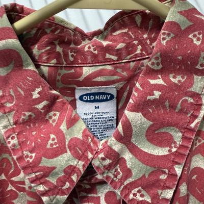 Men’s Short and Long Sleeve Button-Ups Size M (PB-BM)