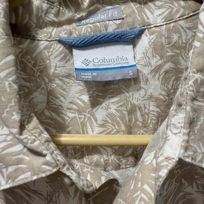 Men’s Short and Long Sleeve Button-Ups Size M (PB-BM)