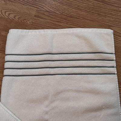 Fieldcrest, Threshold, IKEA, and More Bathroom Accessories (PB-DZ)