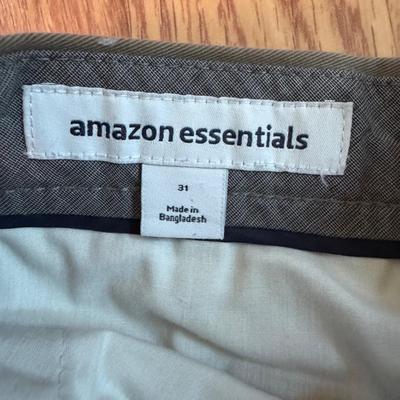 Men’s Shorts from Amazon Essentials, Lands’ End, and Towncraft - Men’s Sizes 31-32 (PB-DZ)