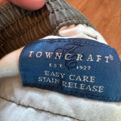 Men’s Shorts from Amazon Essentials, Lands’ End, and Towncraft - Men’s Sizes 31-32 (PB-DZ)