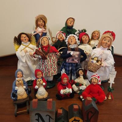 Buyers Choice Carolers