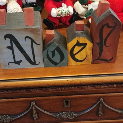 Buyers Choice Carolers