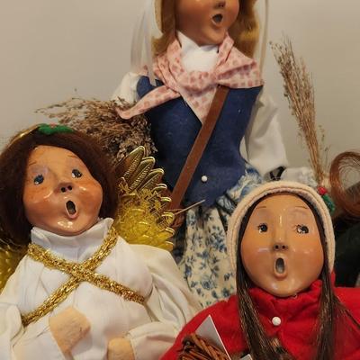 Buyers Choice Carolers