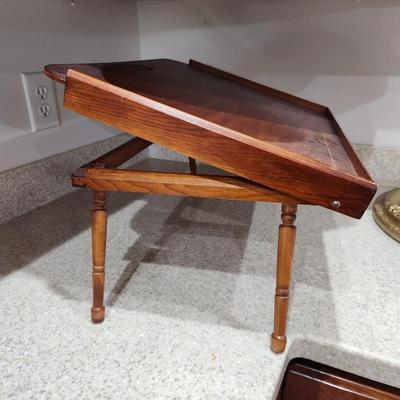 Lap Table