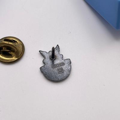 Three Veteran’s Admin Service Pins, 10K Fraternity Pin & More (ST-SS)