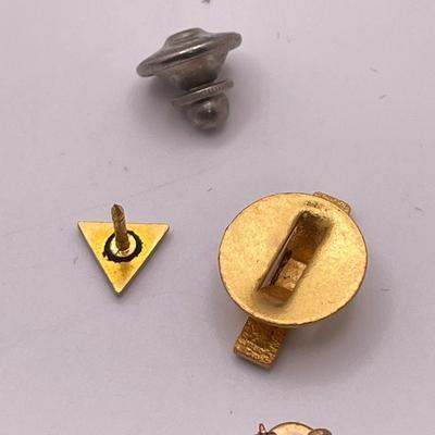Three Veteran’s Admin Service Pins, 10K Fraternity Pin & More (ST-SS)