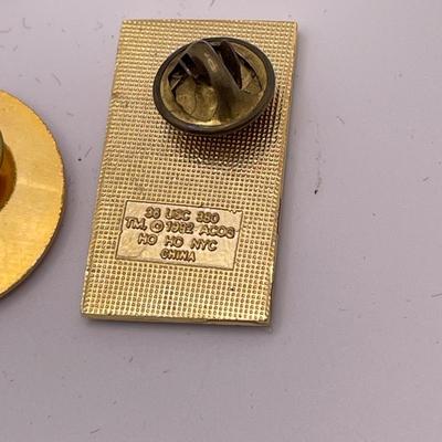 Three Veteran’s Admin Service Pins, 10K Fraternity Pin & More (ST-SS)