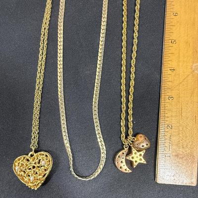 Lot of three gold tine fashion necklaces vintage jewelry
