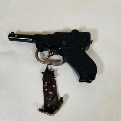 LOT 28: Collection of Three (3) Vintage Toy Cap Guns -Conher, Gene Autry and More