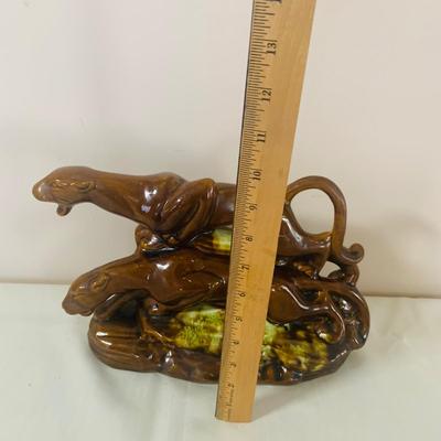 LOT 54: Mid Century Double Panther Ceramic Electric Lamp Statue