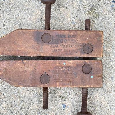 LOT 58: Sears Craftsman Bench Grinder Model 257 190470, Craftsman Rotary Tool Model 572.610950 with Cases / Accessories and Vintage Hand...