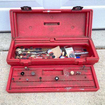 LOT 58: Sears Craftsman Bench Grinder Model 257 190470, Craftsman Rotary Tool Model 572.610950 with Cases / Accessories and Vintage Hand...